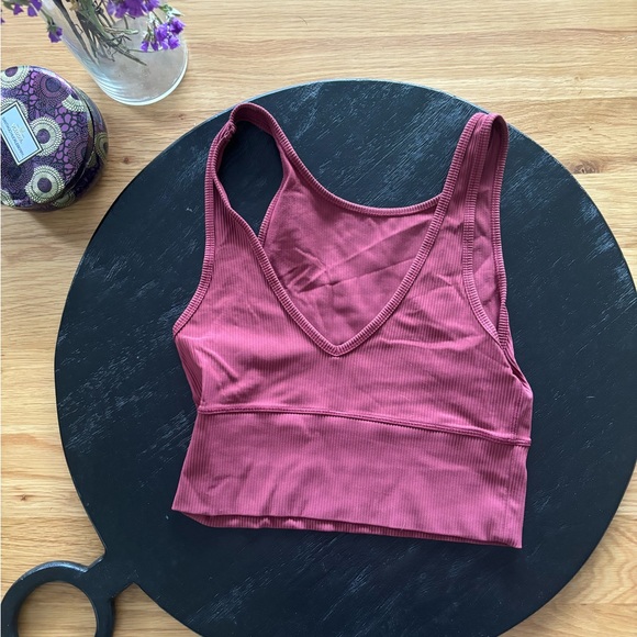 lululemon Power Pivot Tank - Picture 2 of 2